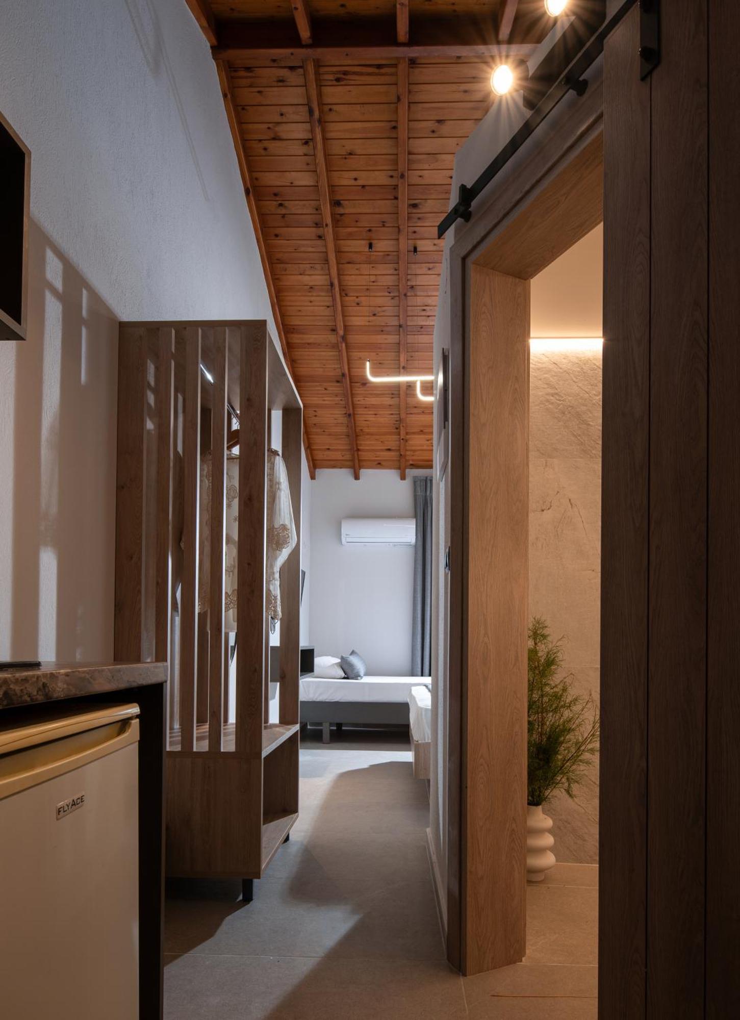 Erifili At Sarti Beach Apartments & Studios 外观 照片
