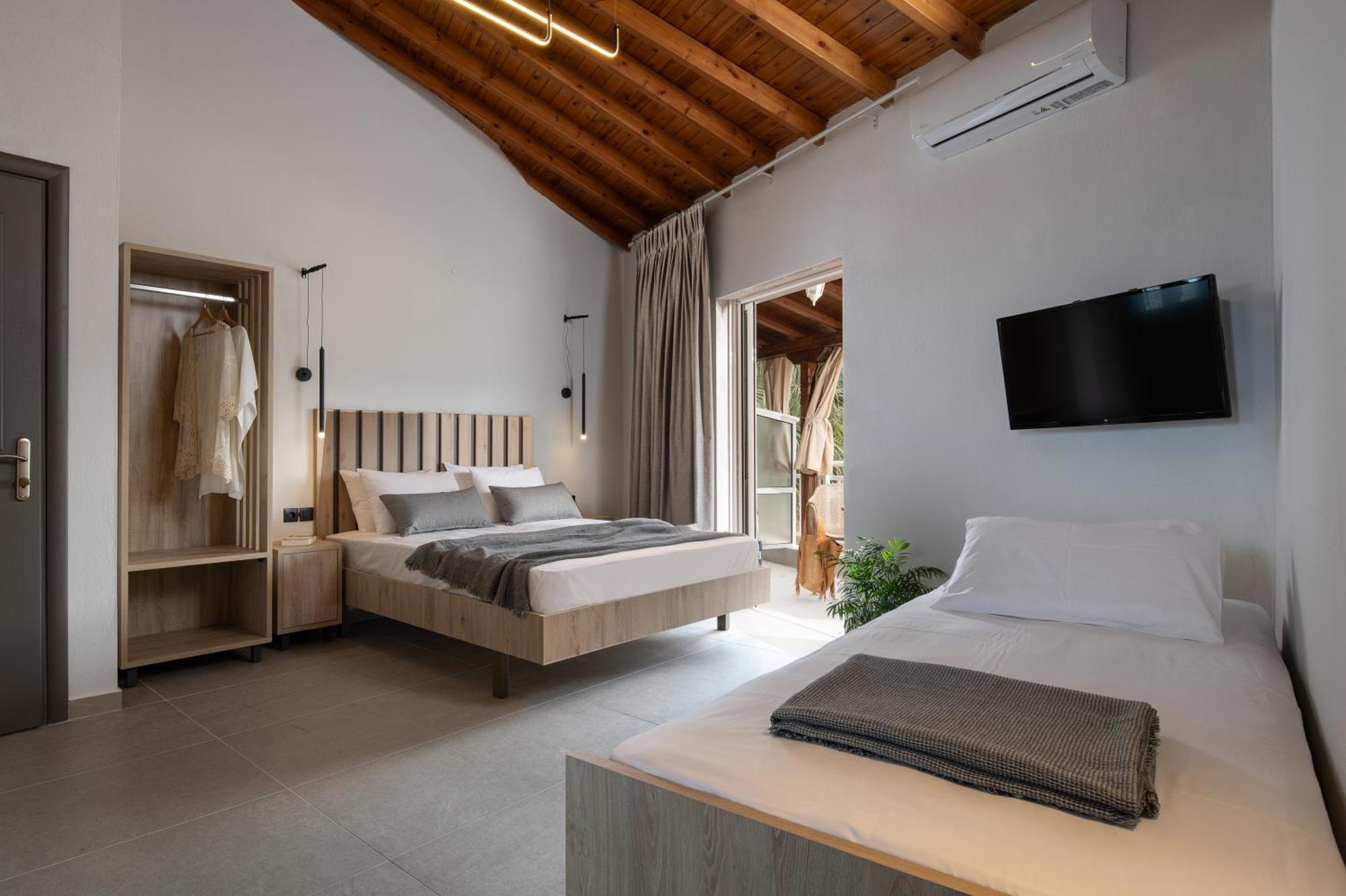 Erifili At Sarti Beach Apartments & Studios 外观 照片