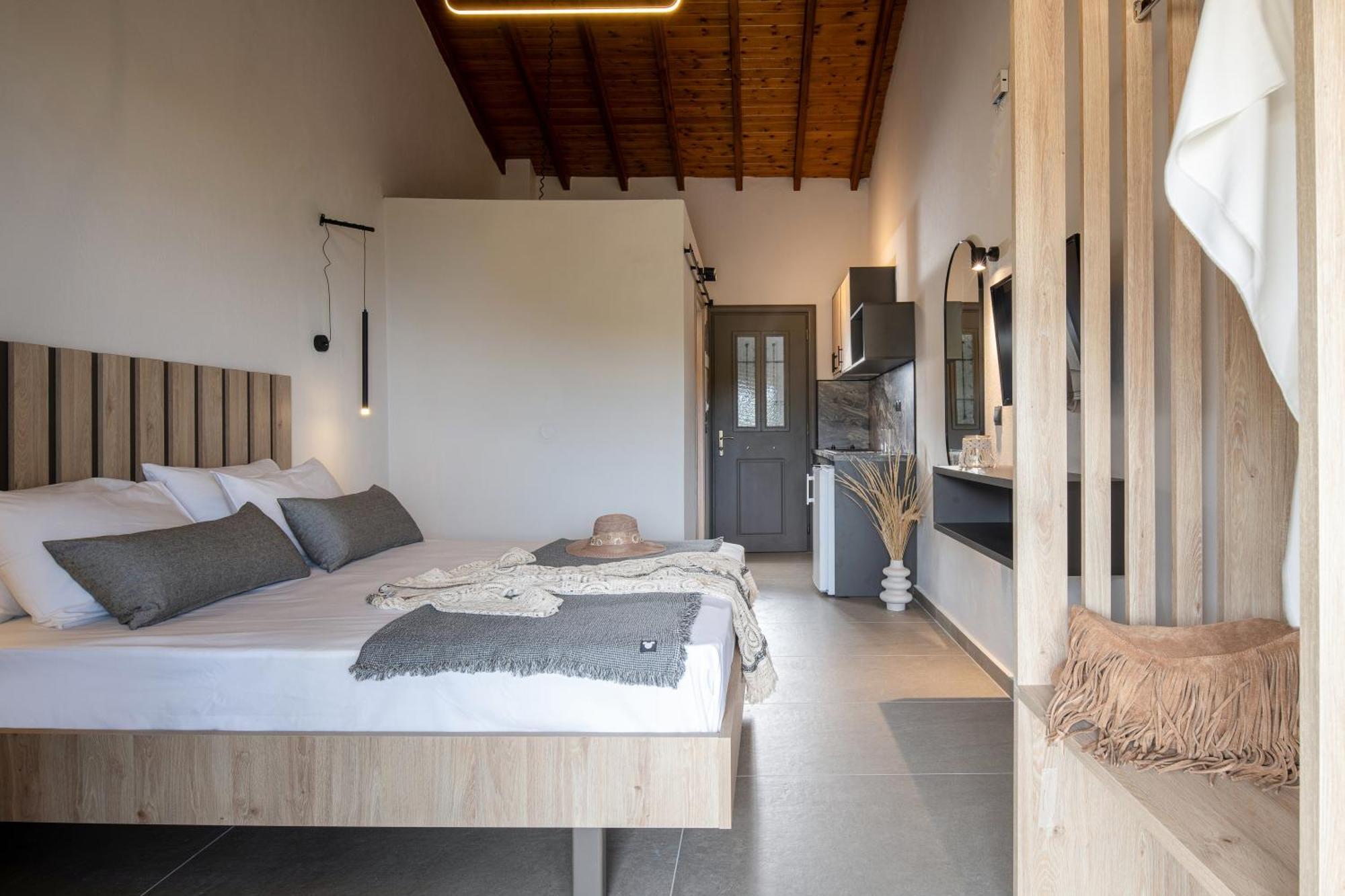 Erifili At Sarti Beach Apartments & Studios 外观 照片