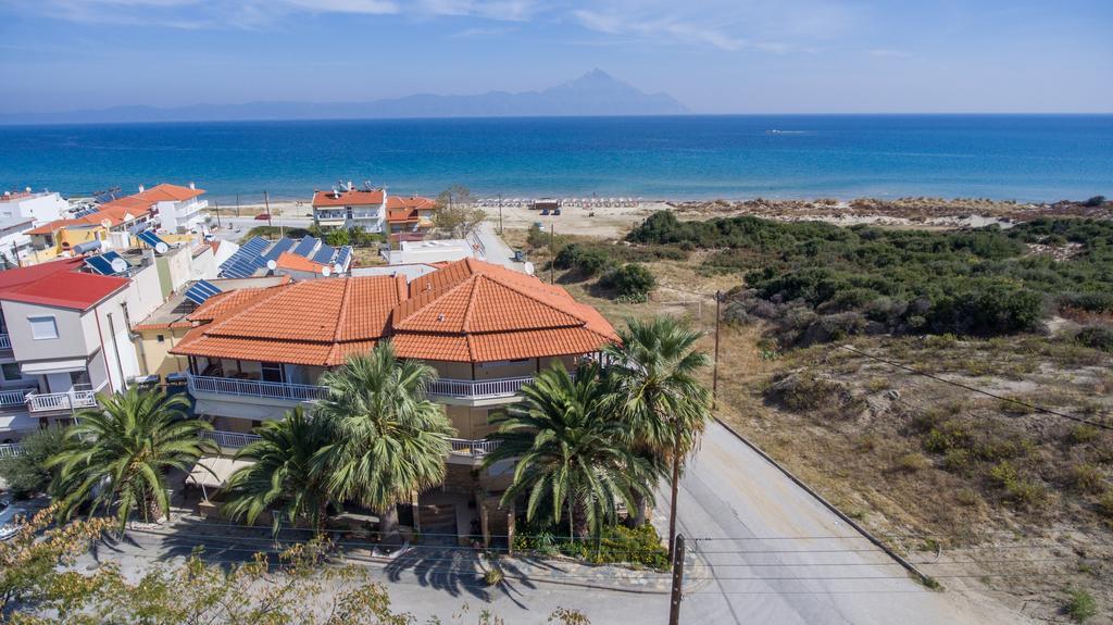 Erifili At Sarti Beach Apartments & Studios 外观 照片