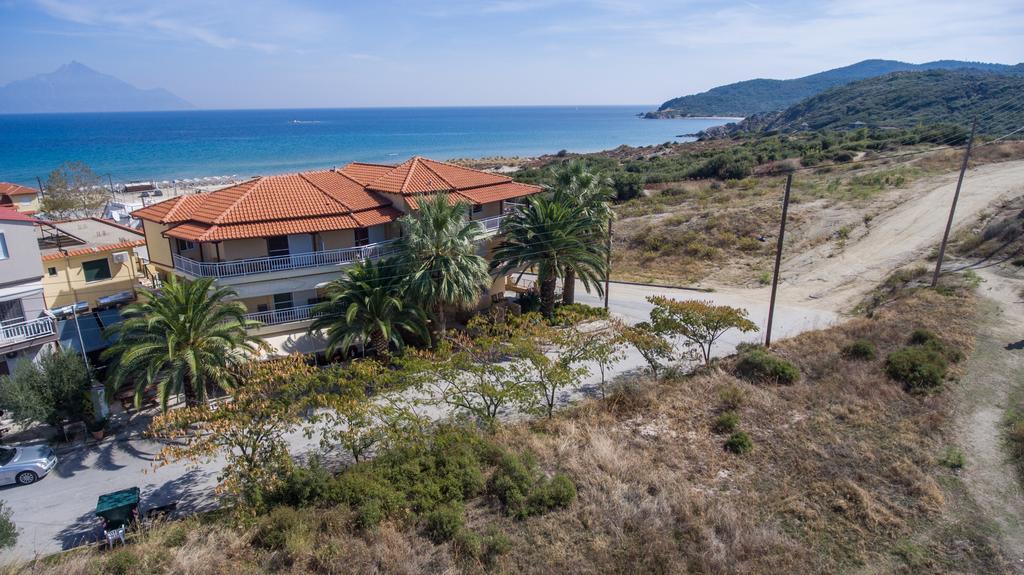 Erifili At Sarti Beach Apartments & Studios 外观 照片