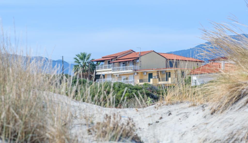 Erifili At Sarti Beach Apartments & Studios 外观 照片